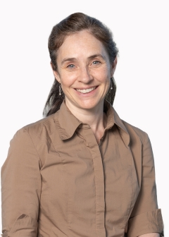Lisa Hazard，医学博士